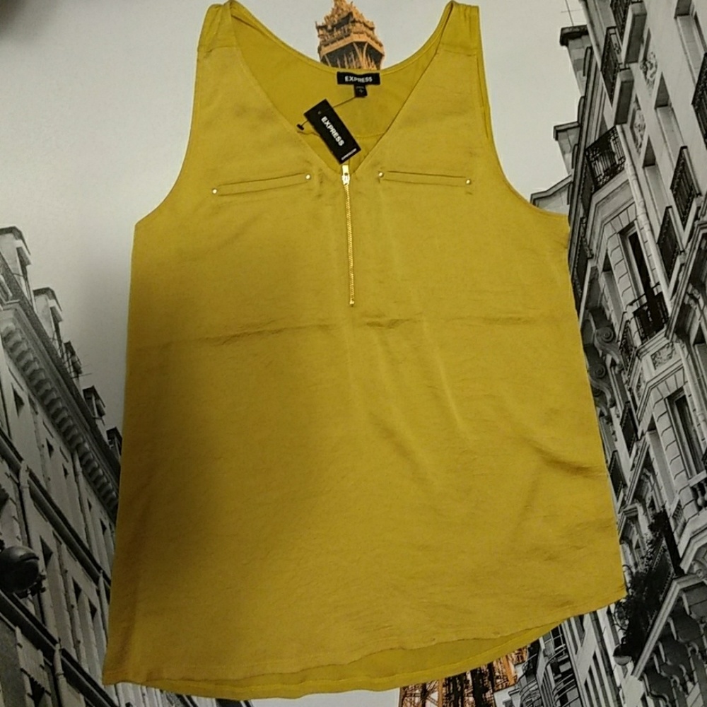 🆕Express Blouse🆕 - Picture 5 of 6